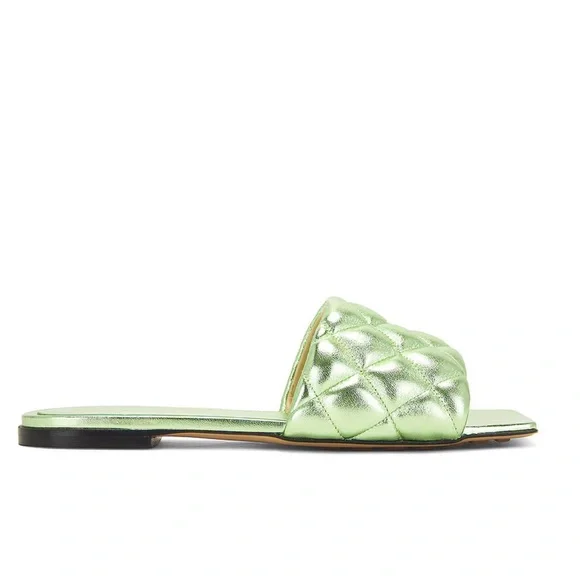 Bottega Veneta quilted slides - Picture 6 of 6